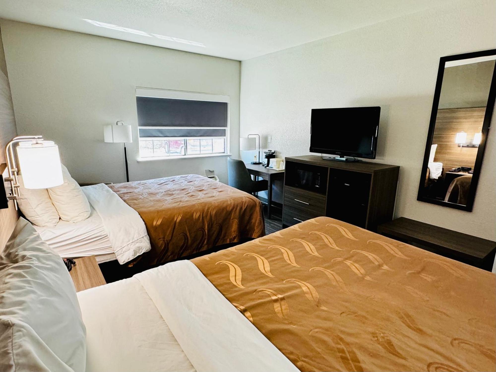 Quality Inn Near Seaworld - Lackland San Antonio Exterior photo